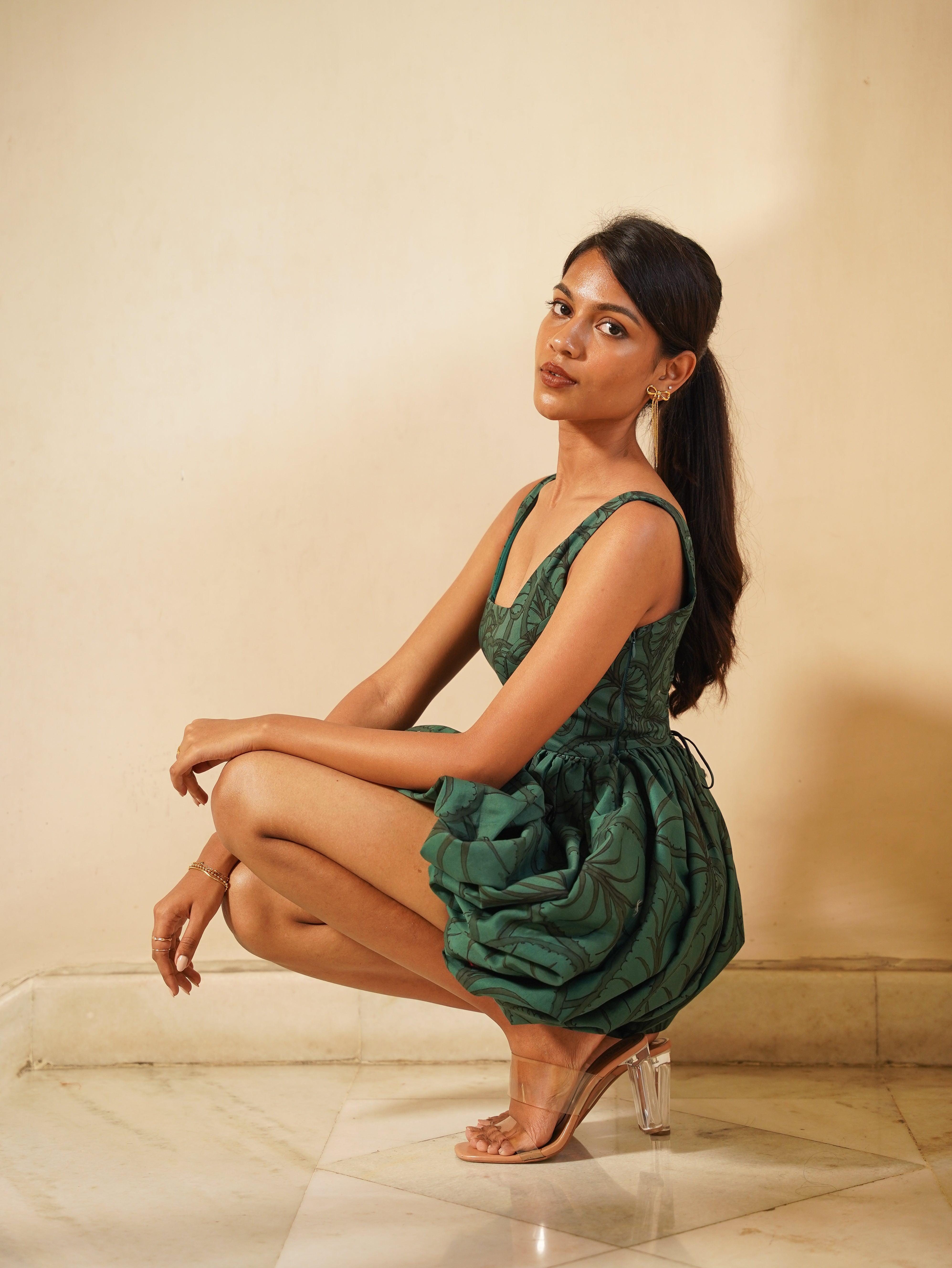 Vrita Dress - Emerald – DIBO.CLOTHING